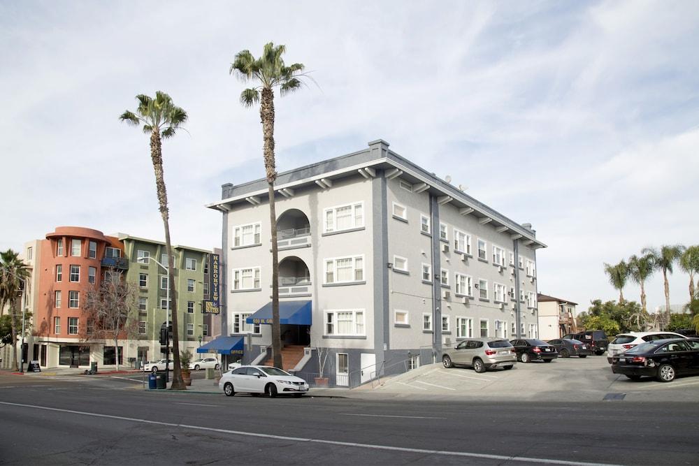Harborview Inn & Suites-Convention Center-Airport-Gaslamp-Seaworld-Zoo-Balboa Park San Diego Exteriör bild